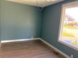 144 Beaumont Crescent - Photo 3