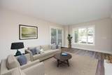 136 Wallace Place - Photo 10
