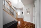 521 Walnut Crescent - Photo 2