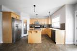 521 Walnut Crescent - Photo 6