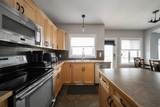 521 Walnut Crescent - Photo 7