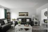 114 Hilltop Crescent - Photo 4