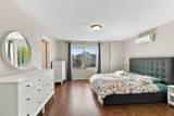236 Paris Crescent - Photo 14