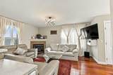 236 Paris Crescent - Photo 5