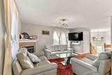 236 Paris Crescent - Photo 6