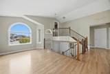 213 Coyote Crescent - Photo 8