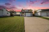 133 Whiteoak Garden - Photo 1