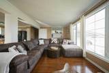 133 Whiteoak Garden - Photo 16
