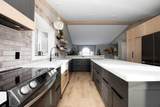 209 Ball Place - Photo 13