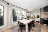 209 Ball Place - Photo 16