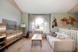 209 Ball Place - Photo 7
