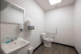 8026 Franklin Avenue - Photo 37