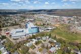 6 Berry Crescent - Photo 35