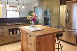 108 Robin Crescent - Photo 4