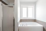 200 Diamondstone Ridge - Photo 29