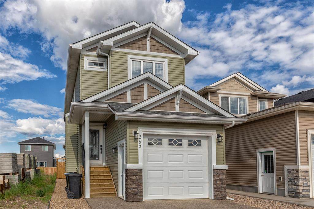 262 Athabasca Avenue - Photo 1