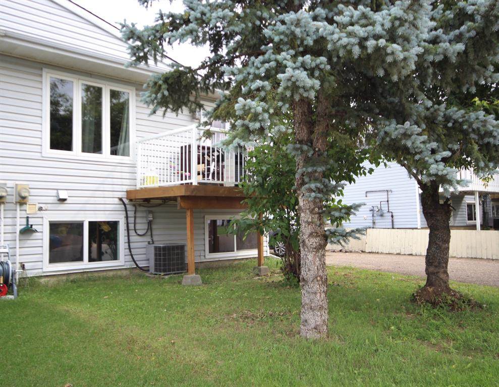 153 Sifton Avenue - Photo 1
