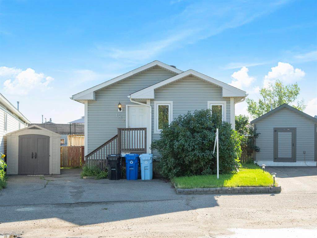 156 Grecian Place - Photo 1
