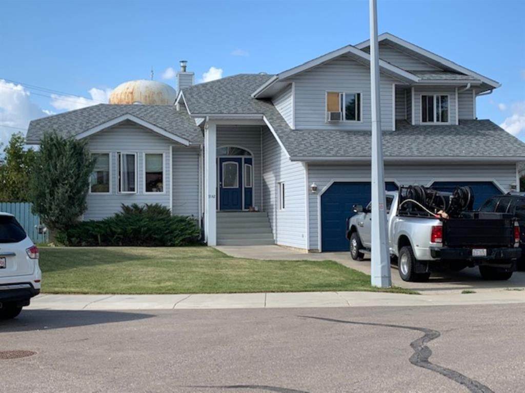 9142 97 Avenue - Photo 1