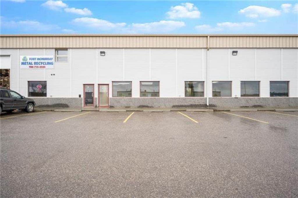 230 Mackay Crescent - Photo 1