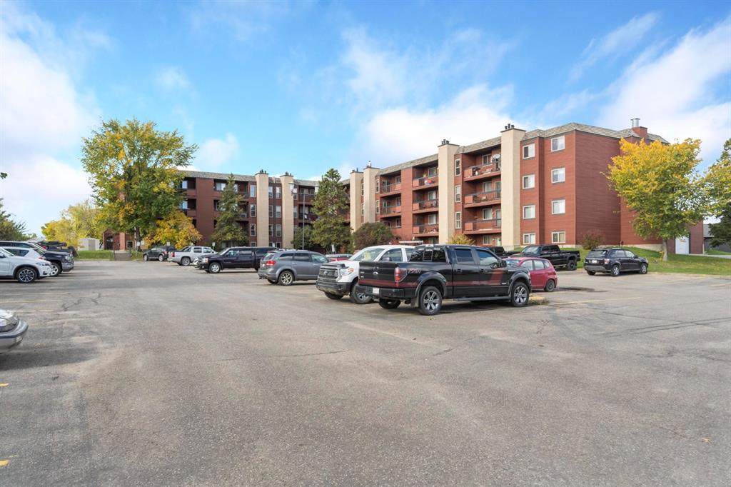610 Signal Road - Photo 1
