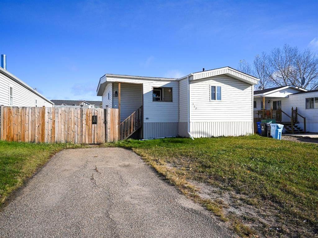 140 Caouette Crescent - Photo 1
