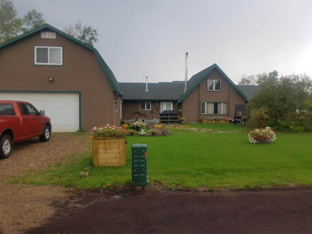 53 Poplar Crescent - Photo 1