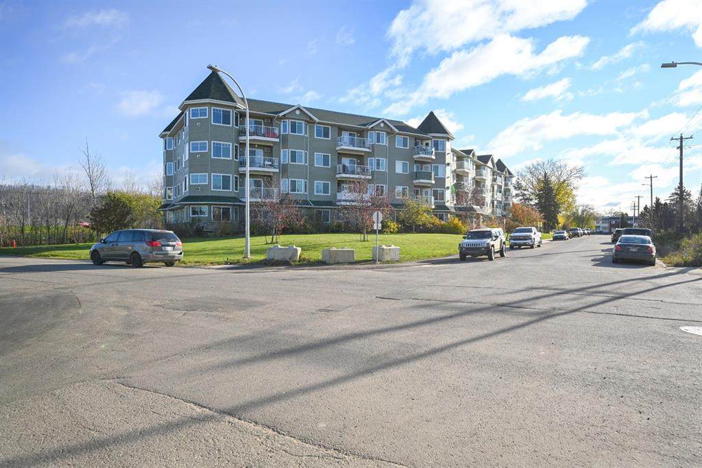 9918 Gordon Avenue - Photo 1