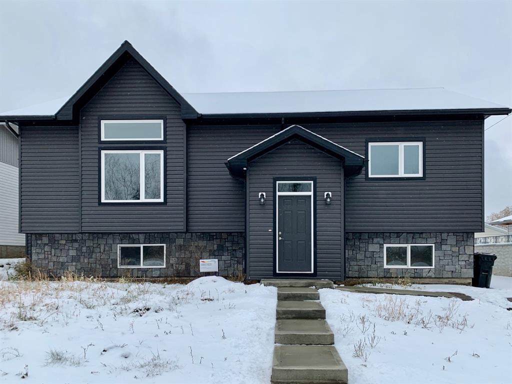 605 Beacon Hill Drive - Photo 1