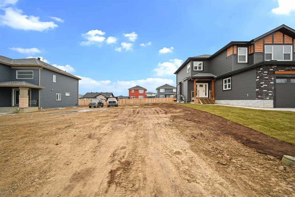 404 Beacon Hill Drive - Photo 1