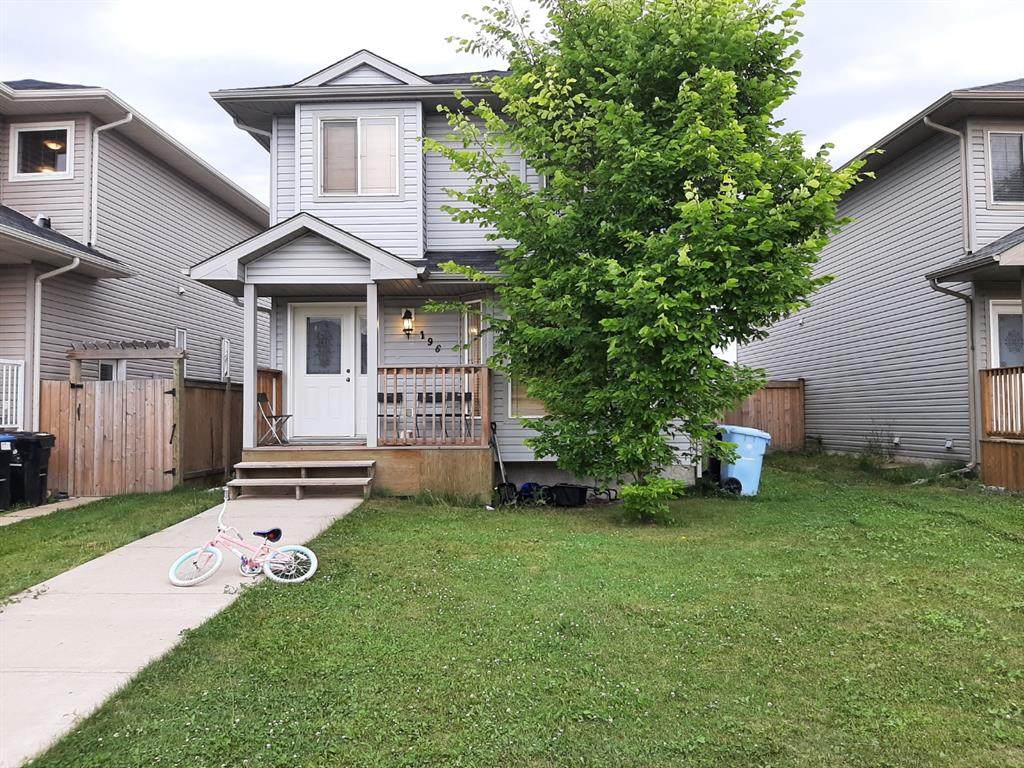 196 Lynx Crescent - Photo 1