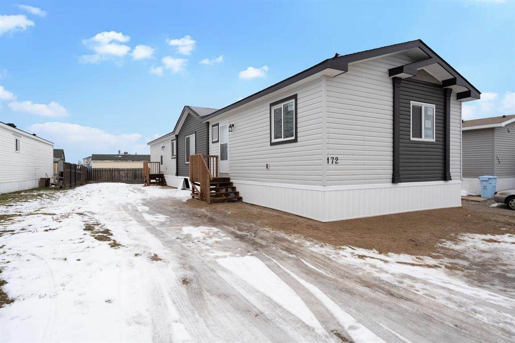 172 Card Crescent - Photo 1