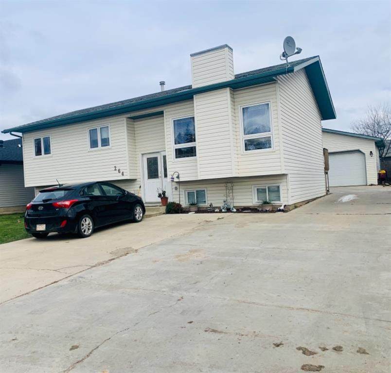 264 Beaton Place - Photo 1