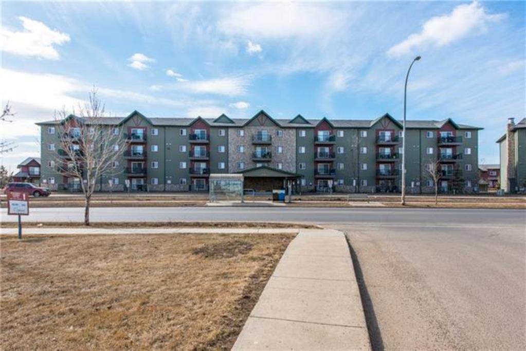 200 Lougheed Drive - Photo 1