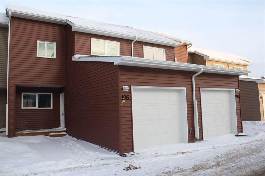 106 Alderwood Drive - Photo 1
