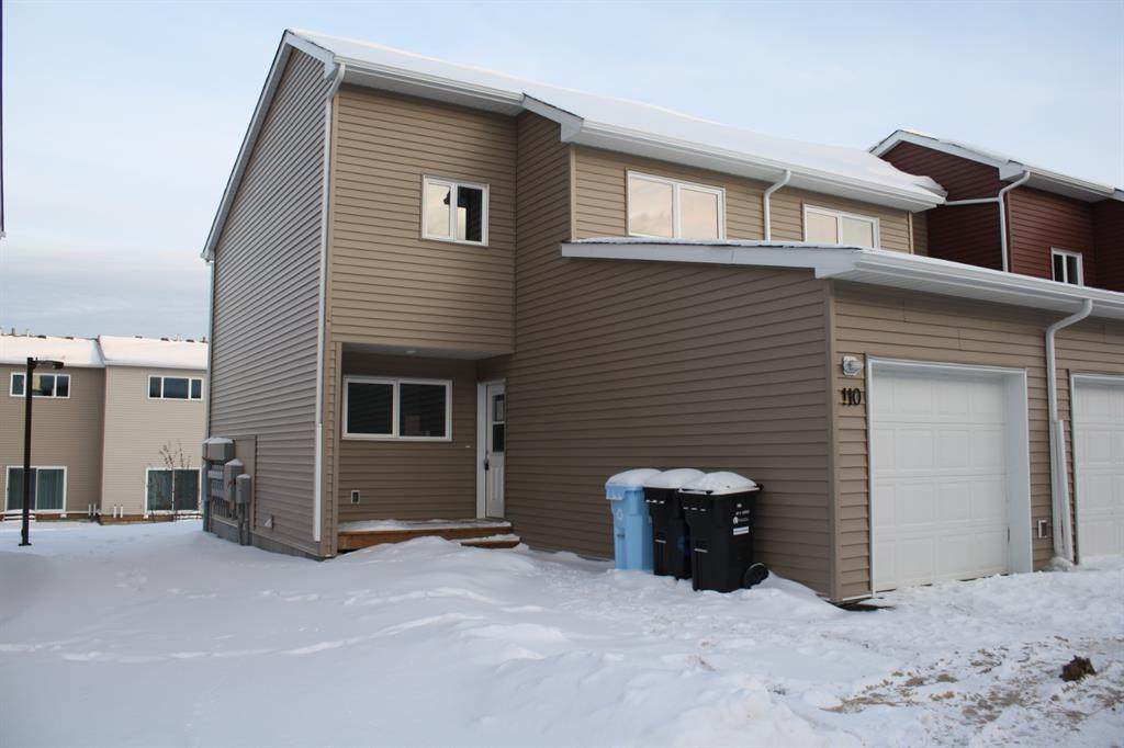 110 Alderwood Drive - Photo 1