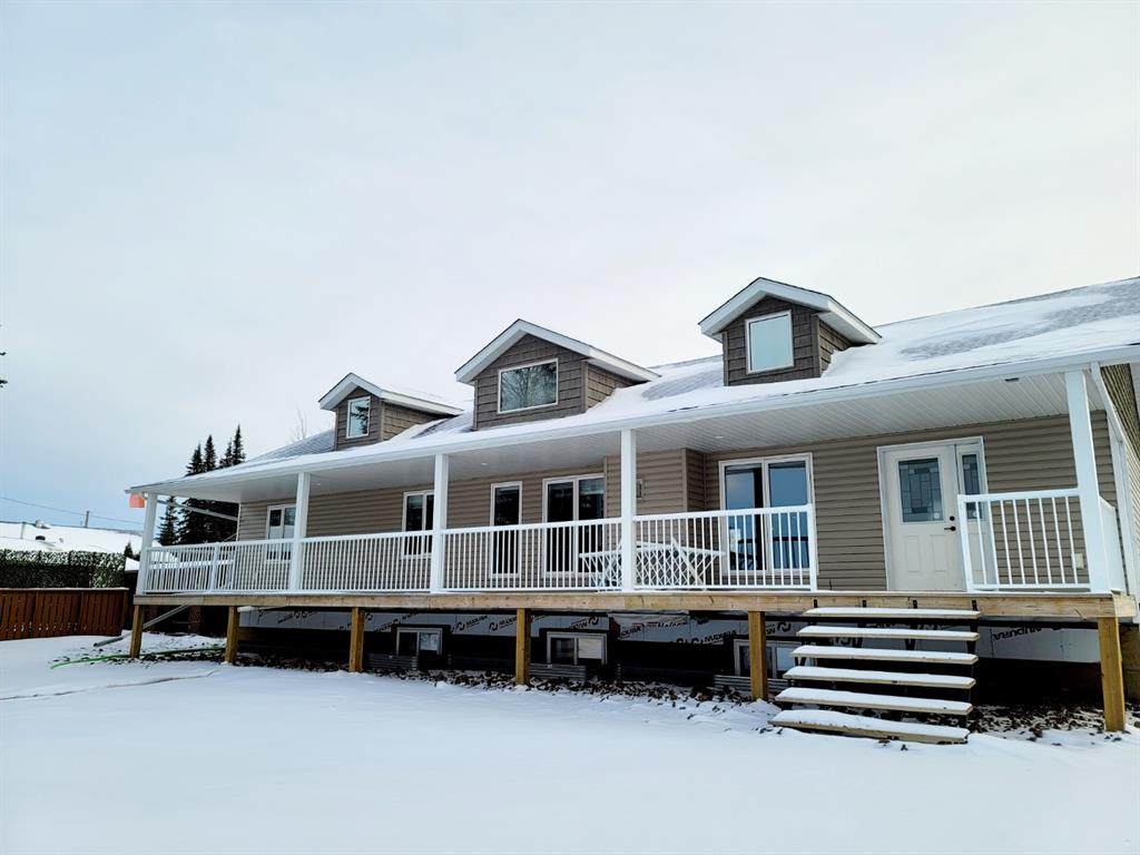38 Poplar Crescent - Photo 1