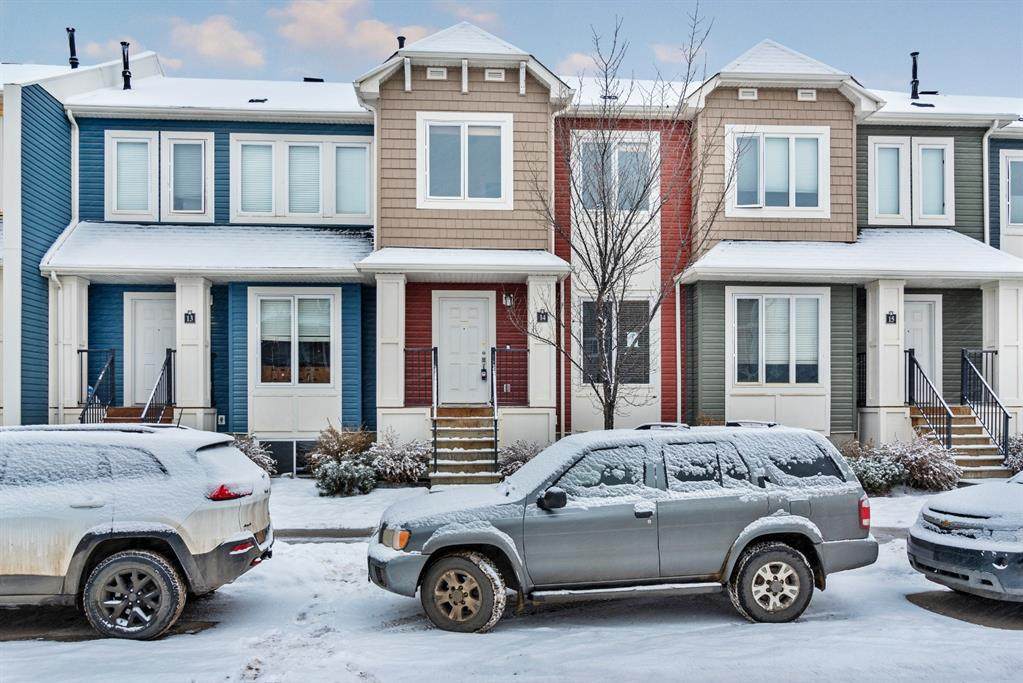 140 Fontaine Crescent - Photo 1