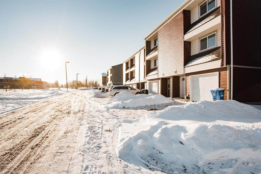400 Silin Forest Road - Photo 1