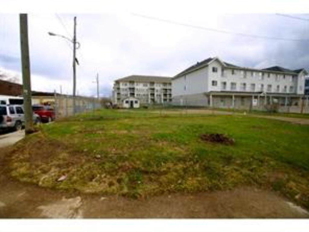 10105 Marshall Street - Photo 1