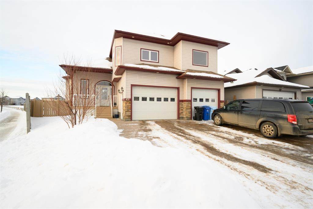 431 Fireweed Crescent - Photo 1