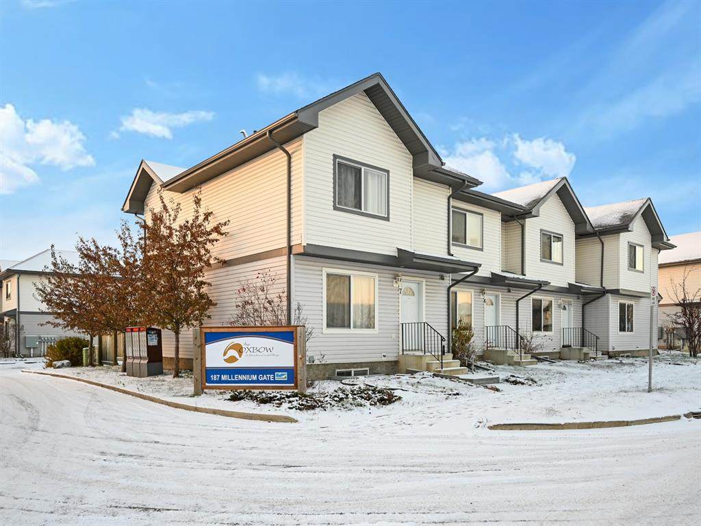 187 Millennium Gate - Photo 1
