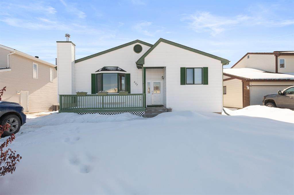 237 Brooks Place - Photo 1