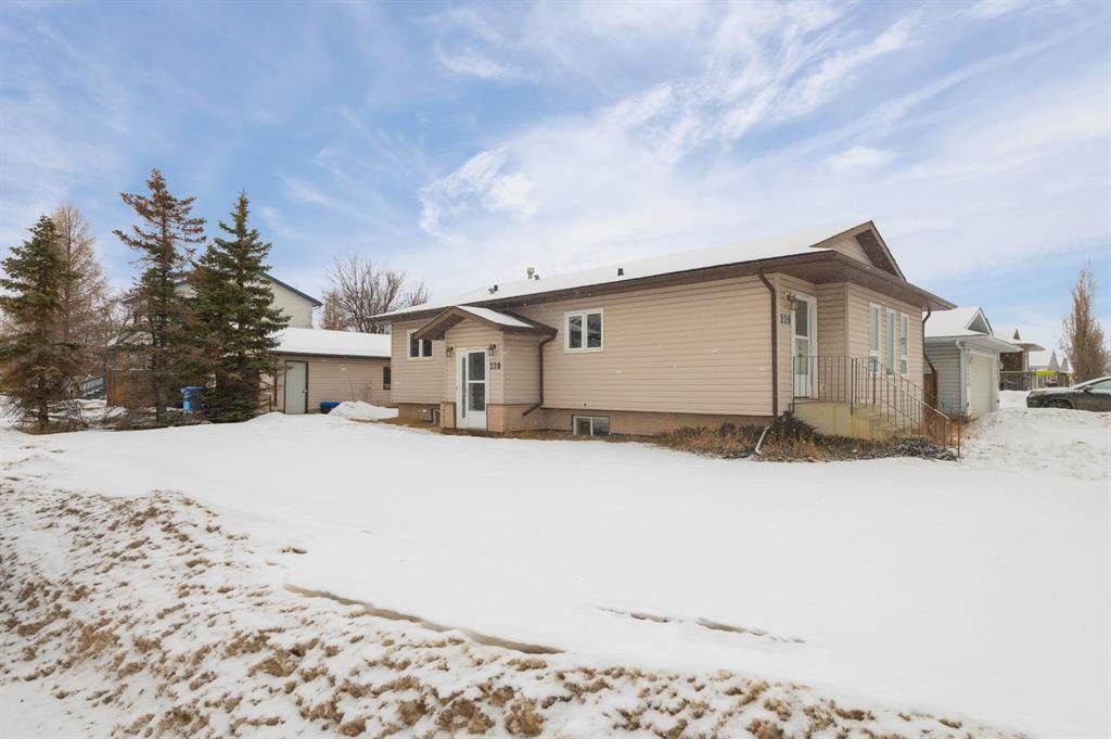 228 Bacon Place - Photo 1