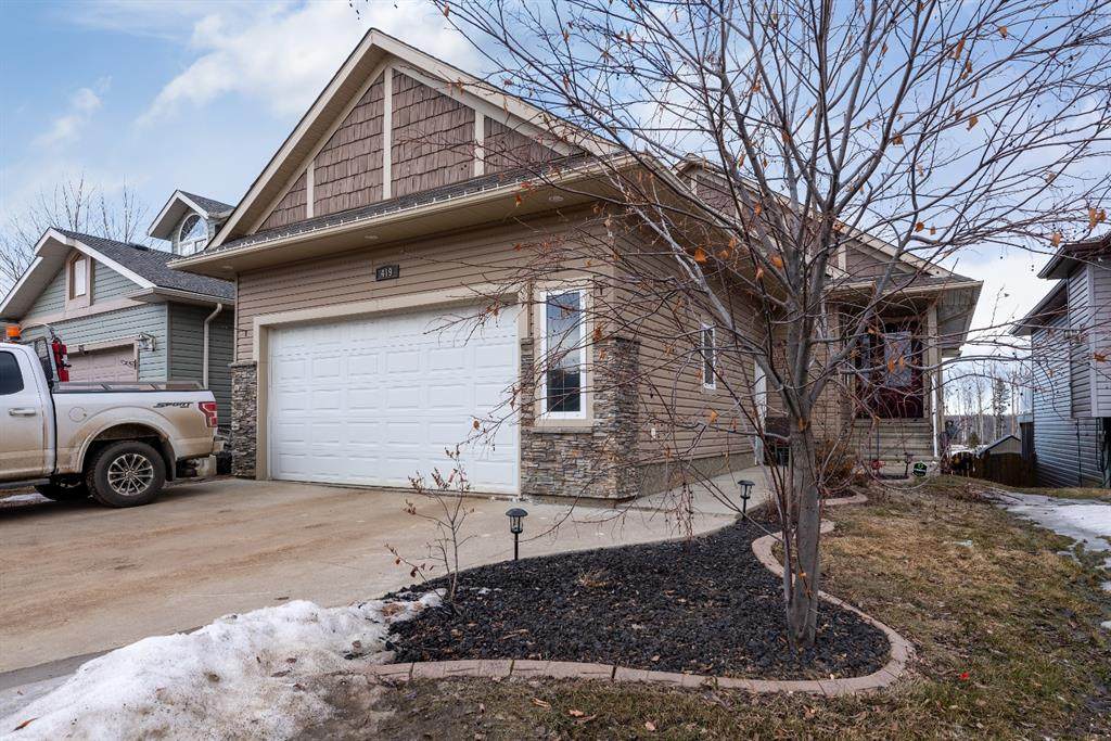 419 Falcon Drive - Photo 1