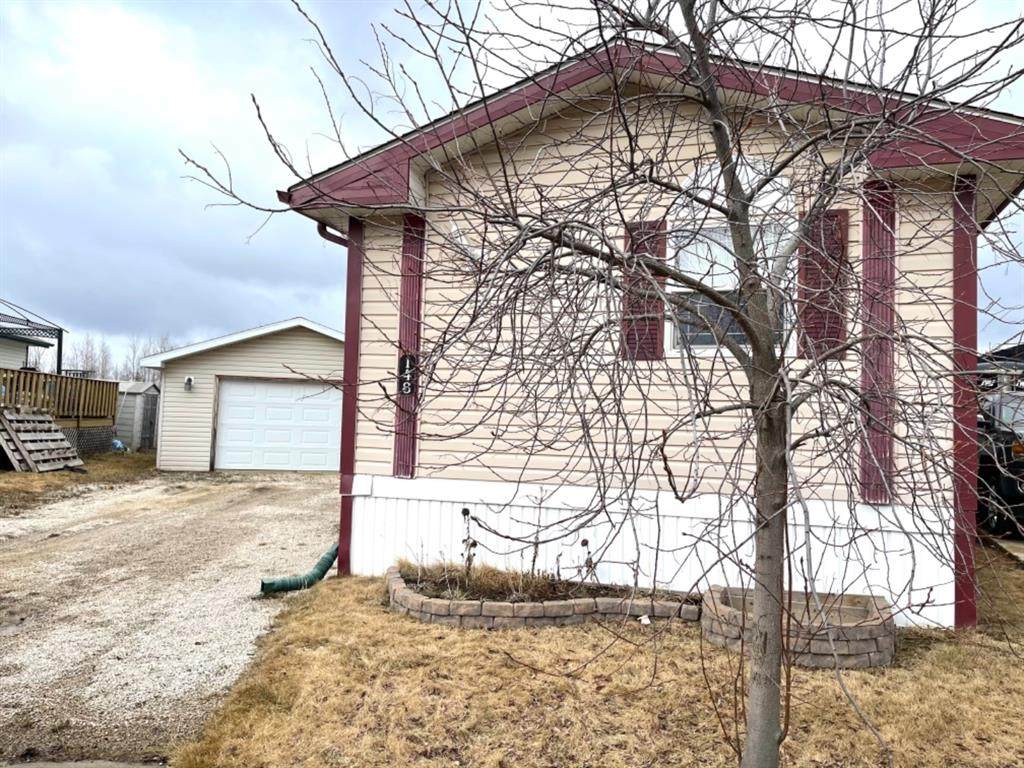 148 Ewashko Crescent - Photo 1