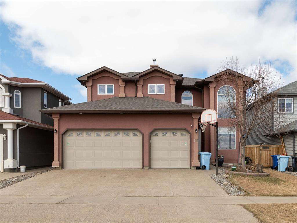 128 Pliska Crescent - Photo 1