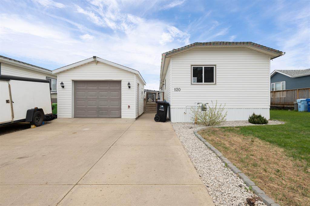 120 Arabian Drive - Photo 1