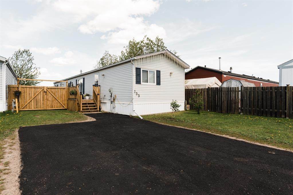 255 Cree Road - Photo 1
