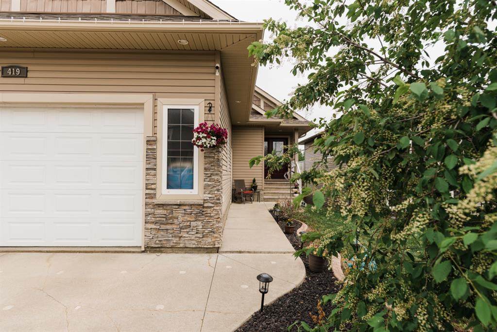 419 Falcon Drive - Photo 1